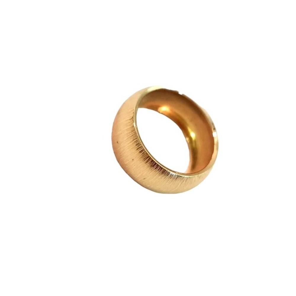 Vintage Signed Avon GoldTone Band Ring Florentine Brushed 9 NWB Elegant Metallic